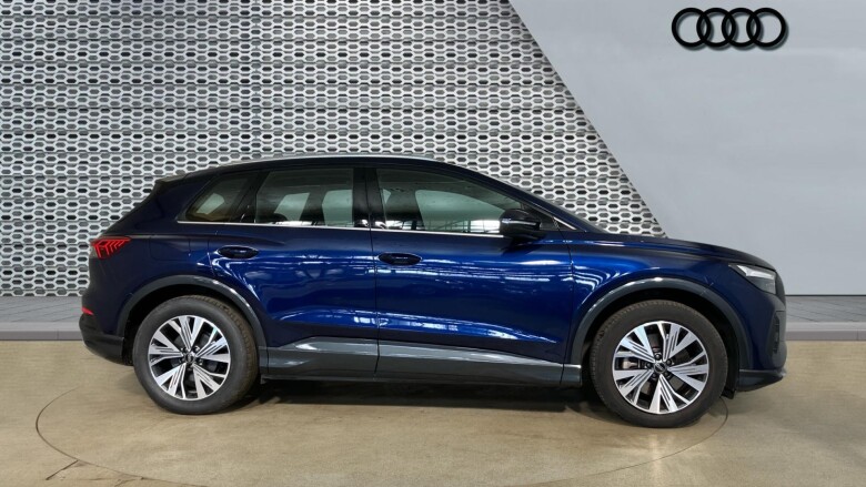 Audi Q4 e-tron 210kW 45 82kWh Sport 5dr Auto [Leather] Electric Estate